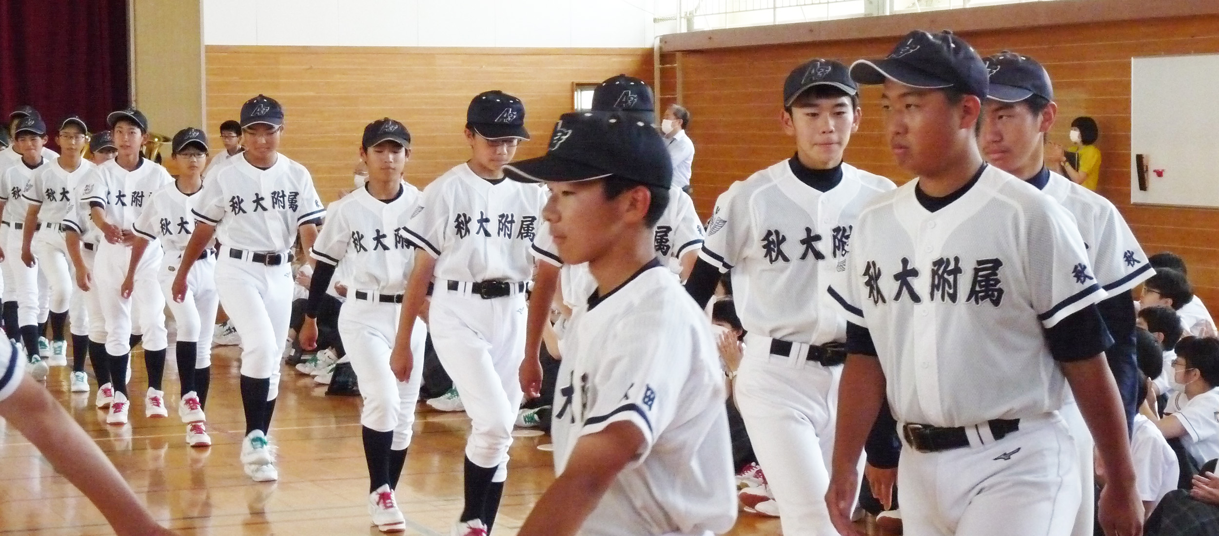 写真：野球部の生徒たち